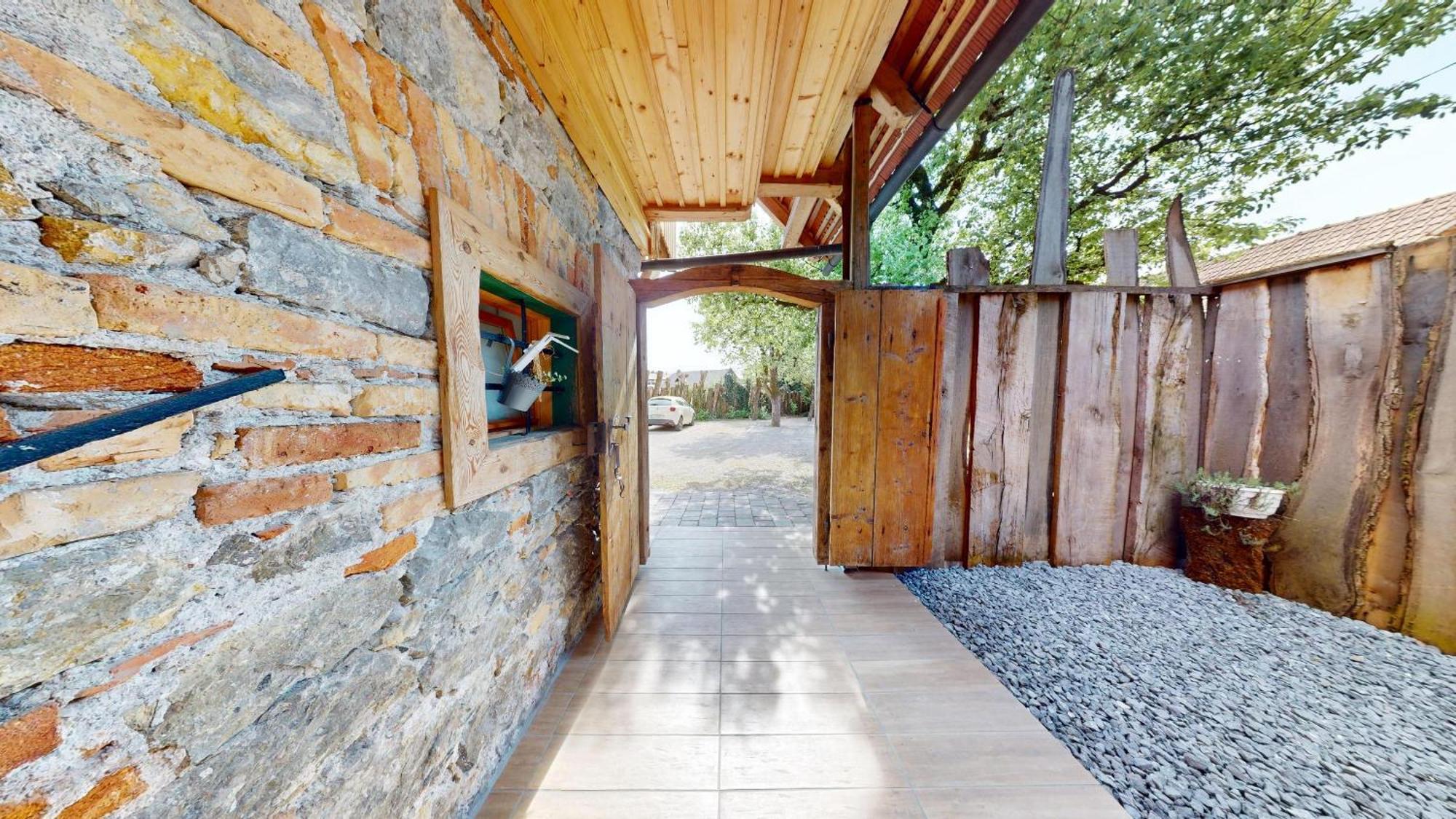Resort Hisa Ida - Apartments With Hot Tub And Sauna 이반치나고리차 객실 사진