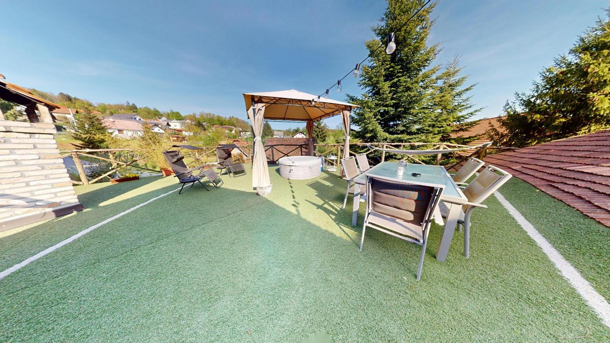 Resort Hisa Ida - Apartments With Hot Tub And Sauna 이반치나고리차 외부 사진